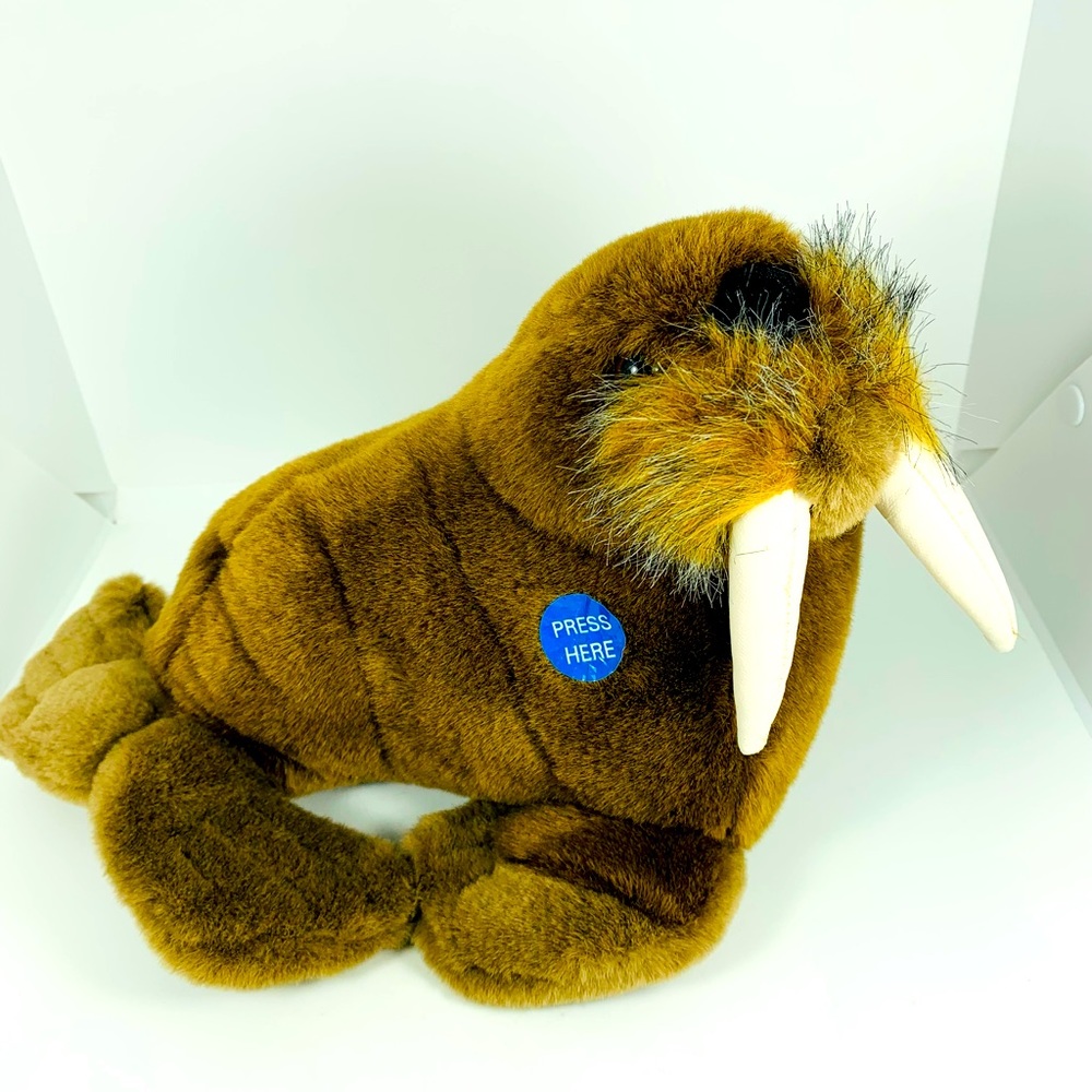 SEA WORLD Plush Walrus Brown Realistic Stuffed Animal Toy Vinyl Tusks NO SOUND